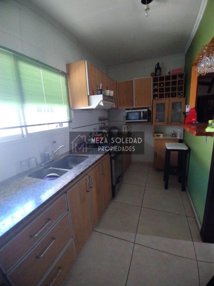 VENTA CASA Y MONOAMBIENTE 