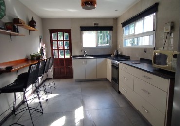 Casa 4 ambientes "El Sosiego"